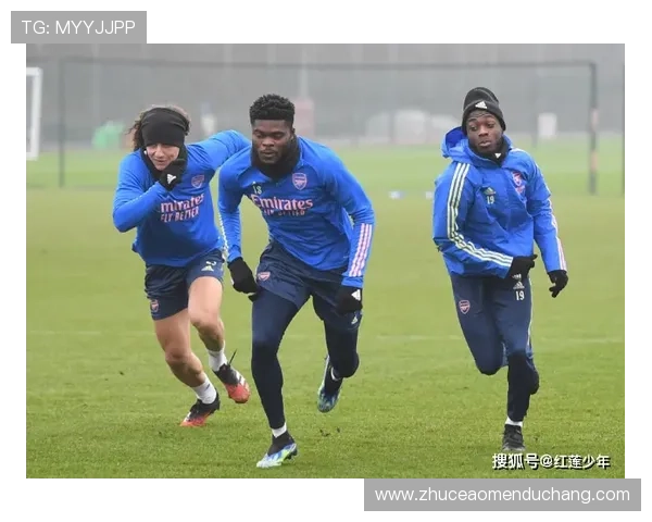 水晶宫主场的办公地点和交通便利性详细介绍